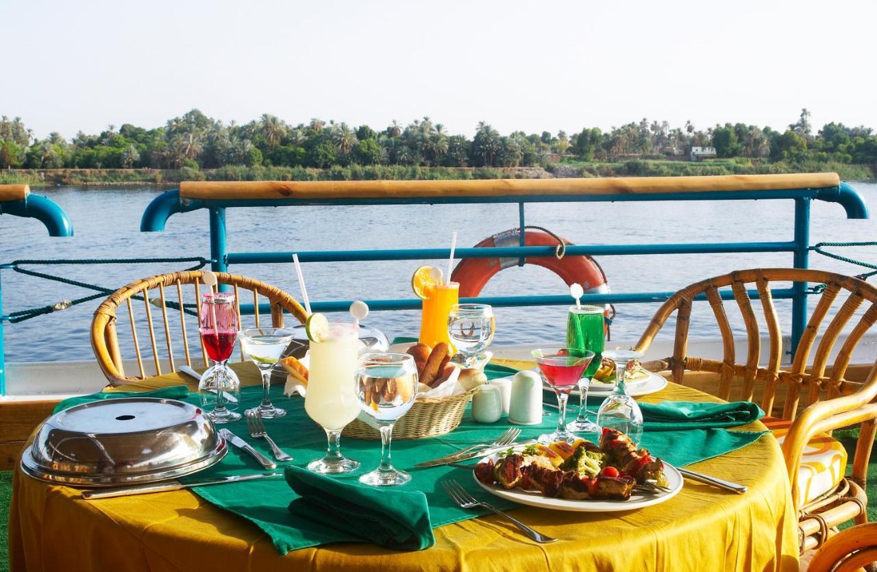 Nile Carnival Cruise 4Nt Lxr Thursday 3Nt Asw Monday Luxor Exteriér fotografie
