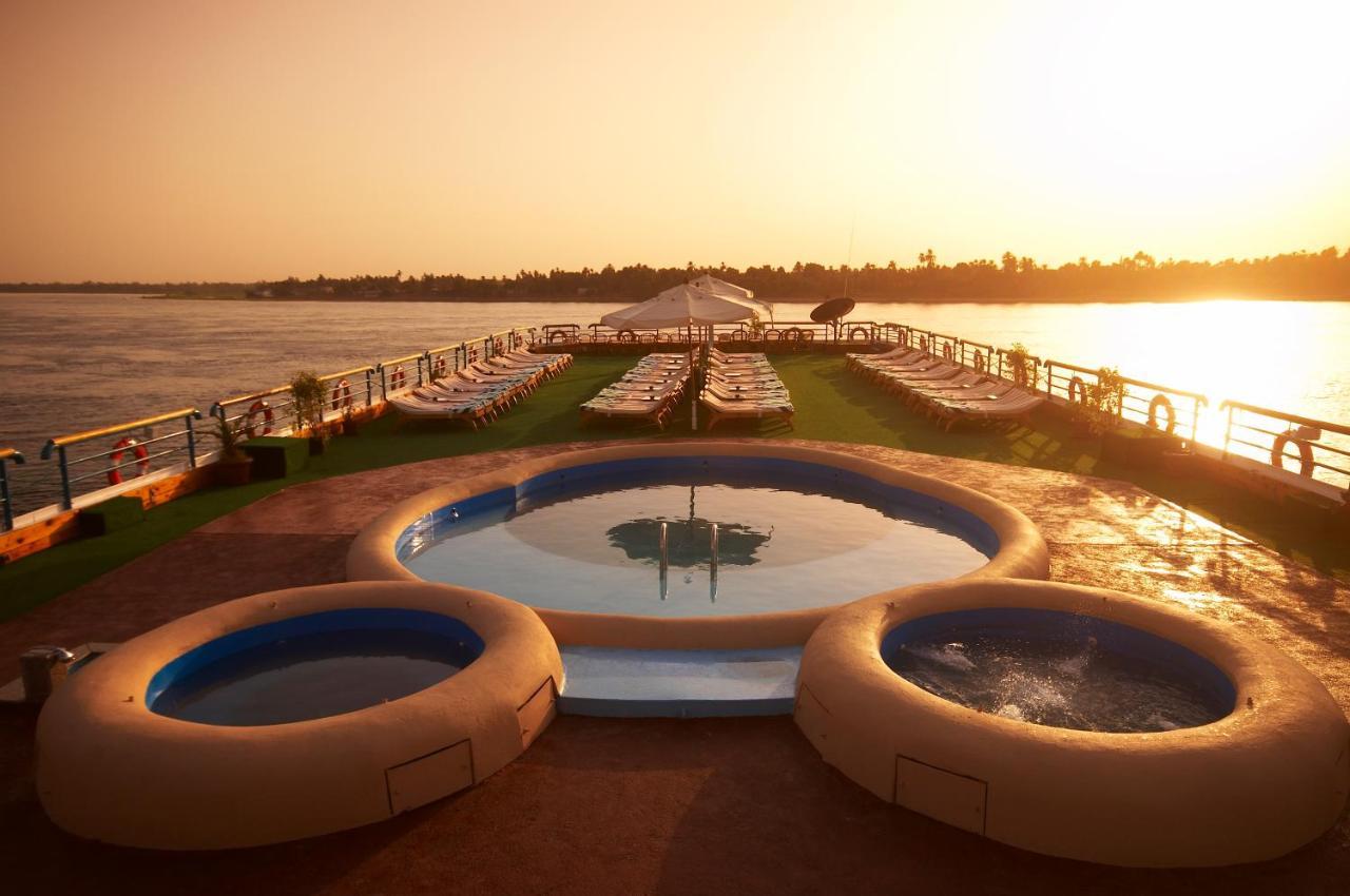 Nile Carnival Cruise 4Nt Lxr Thursday 3Nt Asw Monday Luxor Exteriér fotografie